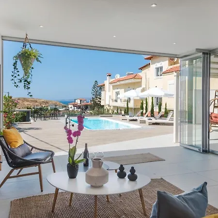 Sea View With Private Pool Close To The *