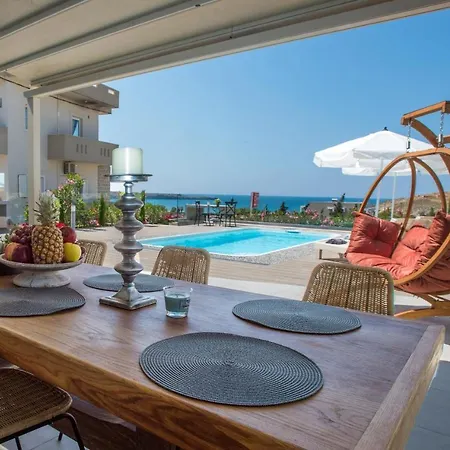 Sea View With Private Pool Close To The Villa *