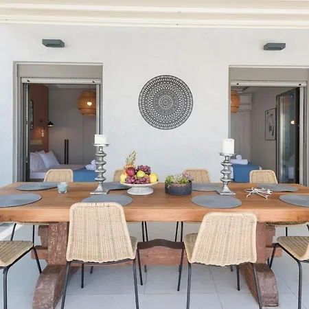 Sea View With Private Pool Close To The Villa *